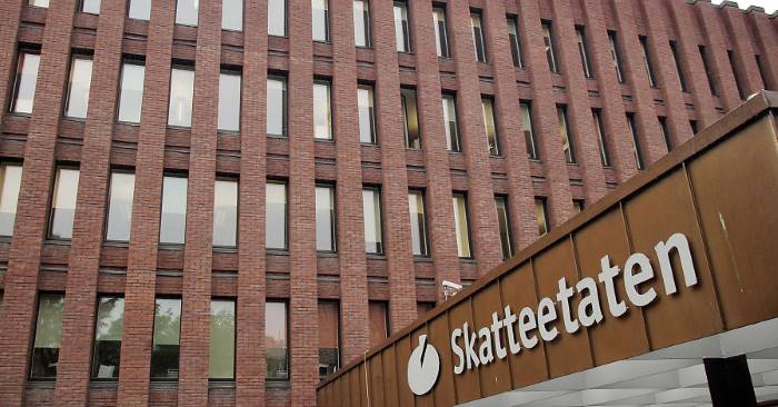 Han fikk selvangivelsen i retur. Det han svarte? Jeg ler så tårene triller!